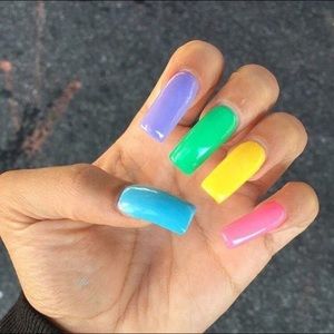 Meet your Posher, Lorie